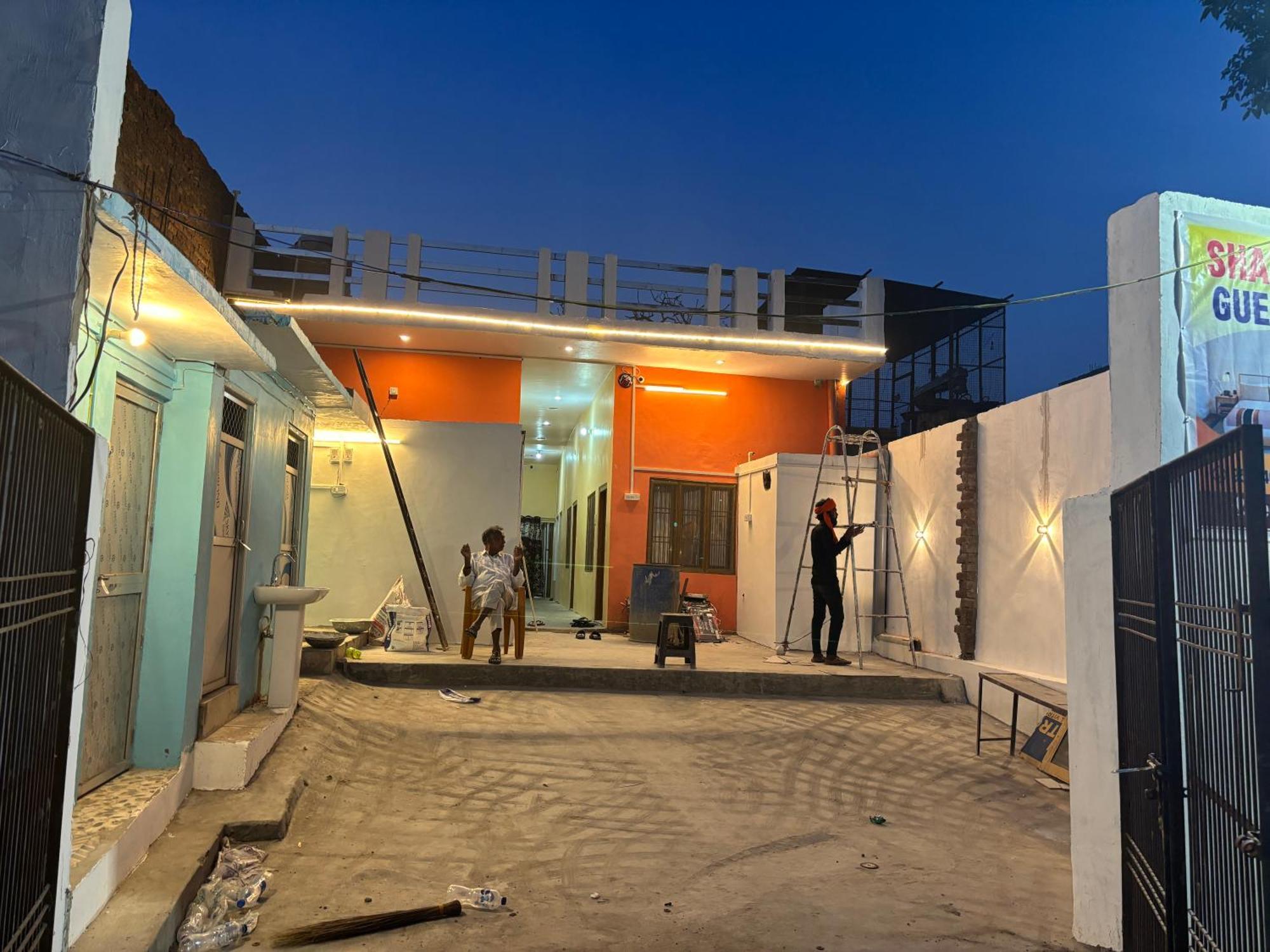Ayodhya Shakuntala Guest House מראה חיצוני תמונה