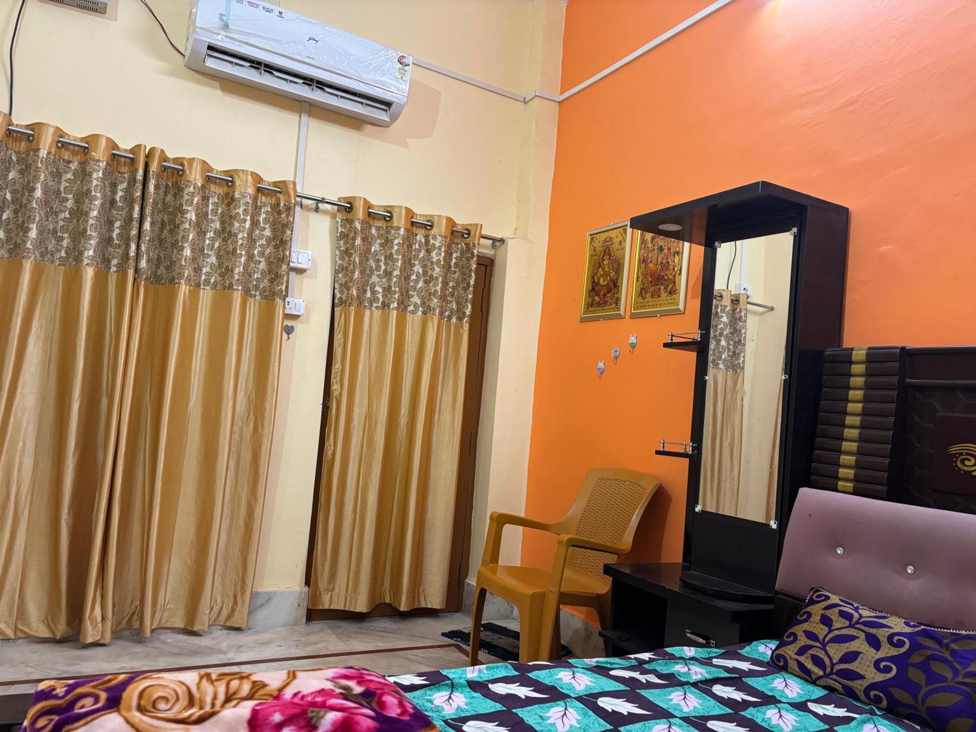 Ayodhya Shakuntala Guest House מראה חיצוני תמונה